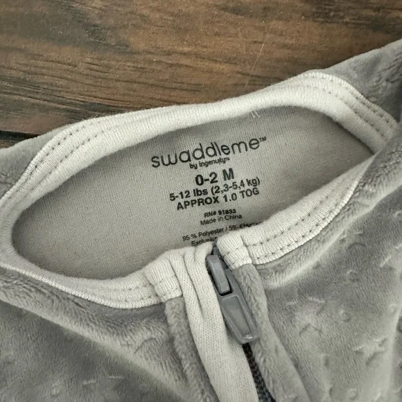 SwaddleMe Soft Gray Swaddles (2) - Picture 3 of 3